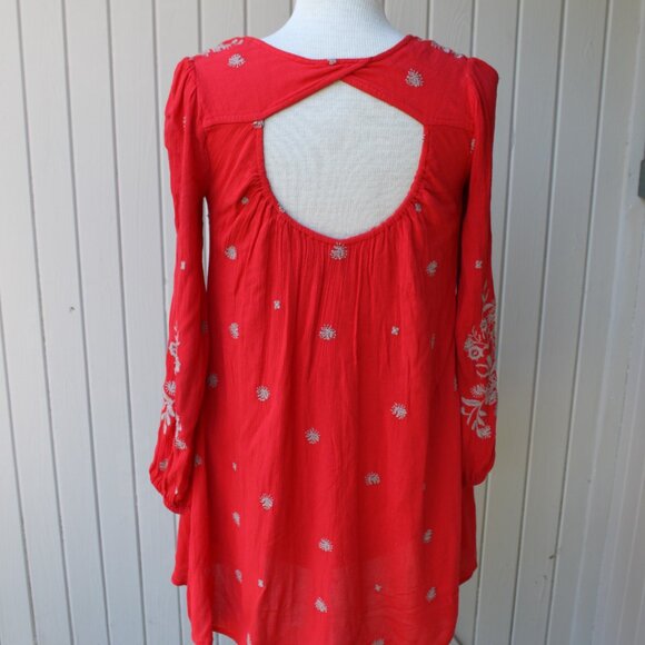 Free People Embroidered Boho Red Mini Open Back Hippie Dress XS - Picture 2 of 3